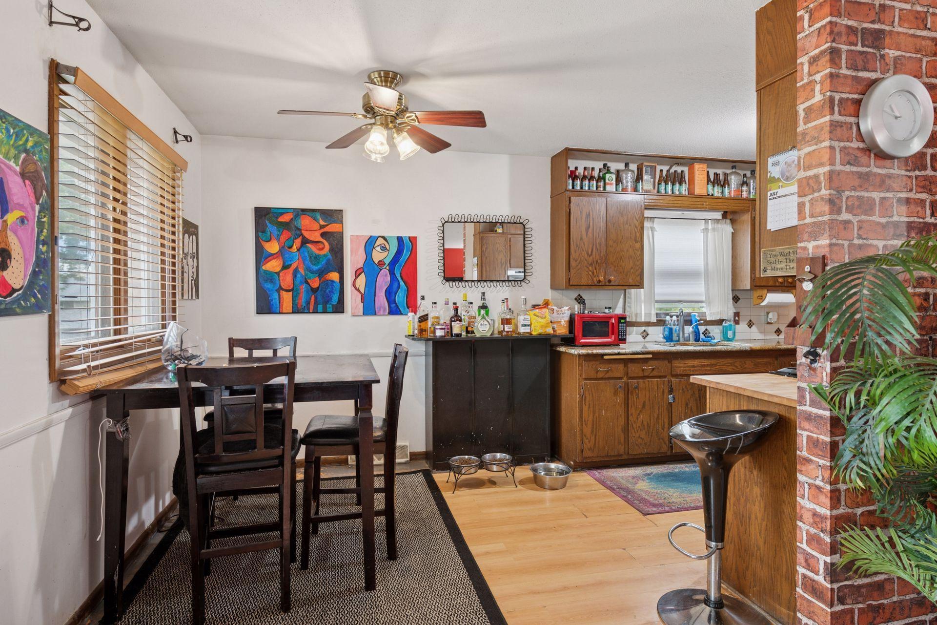 514-516 Sunnyside Lane