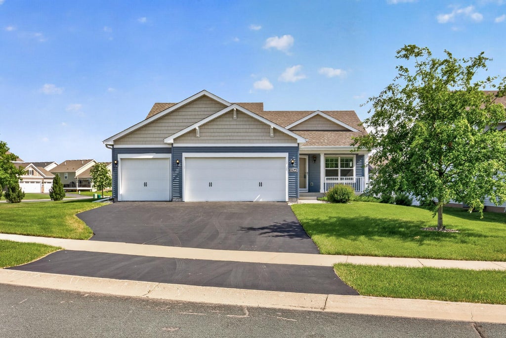 Photo of 13764 Apollo Way, Rosemount, MN 55068 (MLS # 7093819)