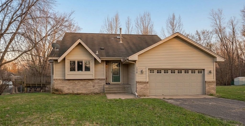Photo of 1329 92nd Avenue N, Brooklyn Park, MN 55444 (MLS # 7151661)