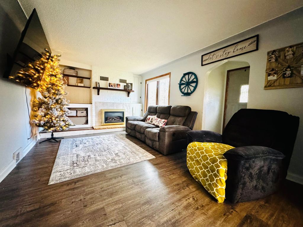 Photo of 409 6th Avenue NW, Little Falls, MN 56345 (MLS # 6821053)