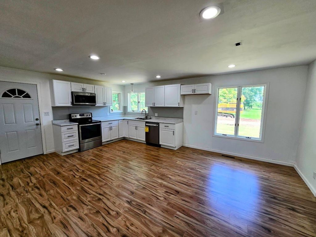 Photo of 229 E Oak Street, Tyler, MN 56178 (MLS # 6757260)