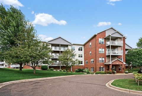 2231 Penn Place 120 North Saint Paul MN 55109