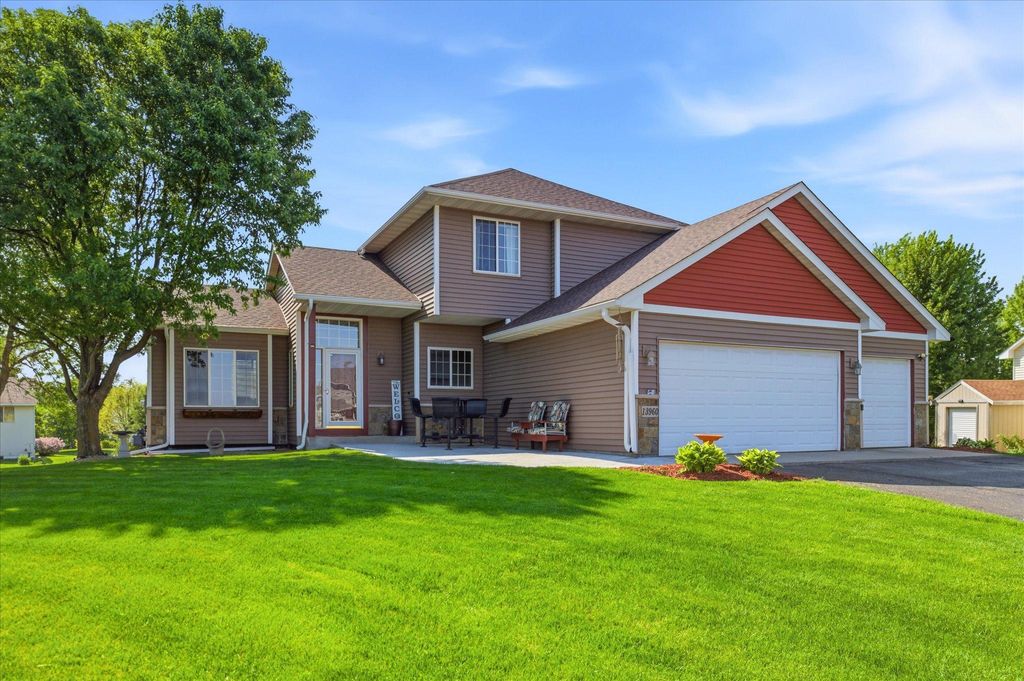 Photo of 13960 Gadwall Court, Rogers, MN 55374 (MLS # 7083527)