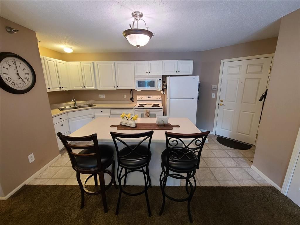 Photo of 871 37th Avenue NW #C, Rochester, MN 55901 (MLS # 7039016)