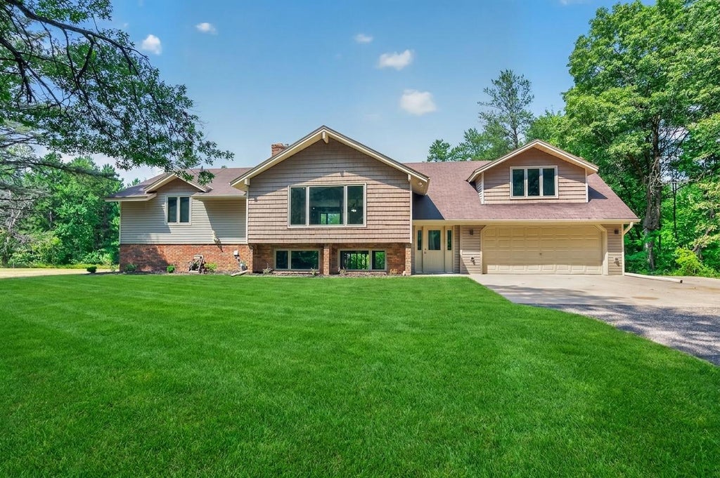 Photo of 20740 Viking Boulevard NE, Wyoming, MN 55092 (MLS # 7125100)