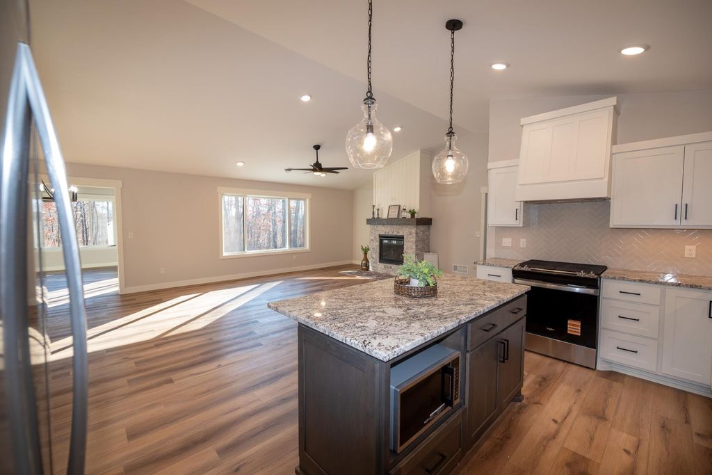 Photo of 7719 Scenic Overlook, Breezy Point, MN 56472 (MLS # 7081950)
