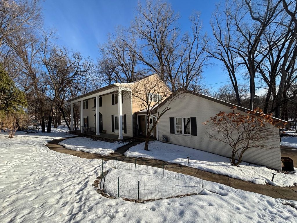 Photo of 4200 Forest Road, Saint Louis Park, MN 55416 (MLS # 7006831)