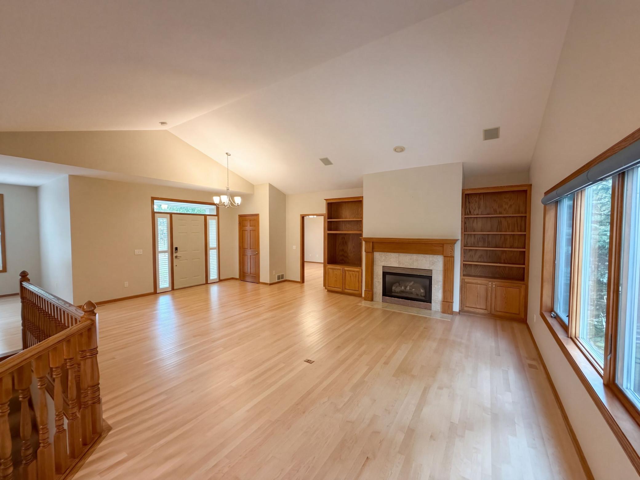 3264 Richmond Alcove