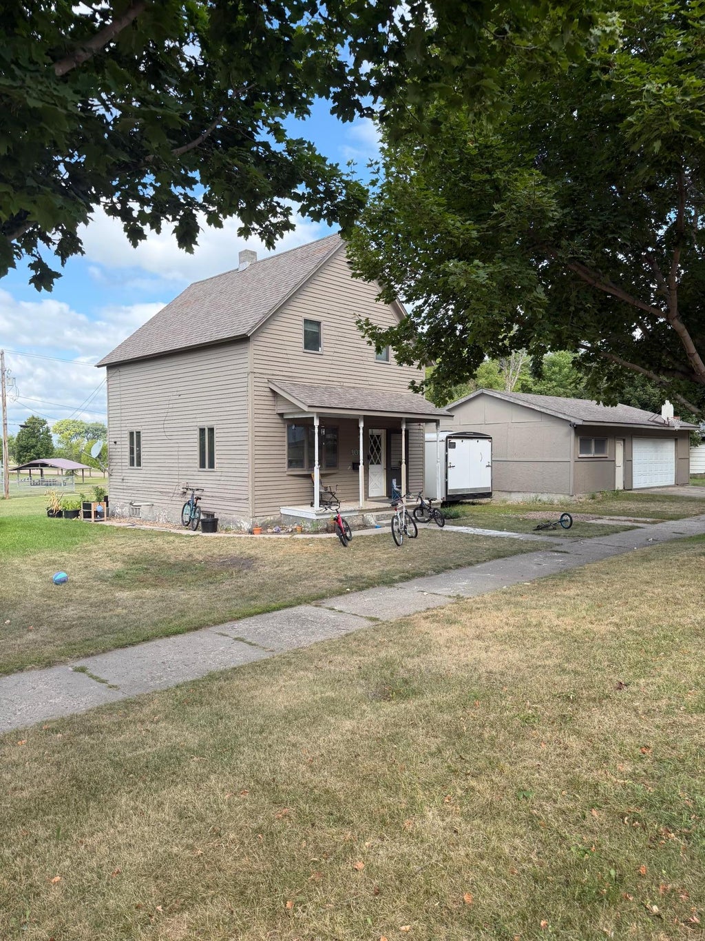 Photo of 1011 4th Avenue, Madison, MN 56256 (MLS # 7133009)