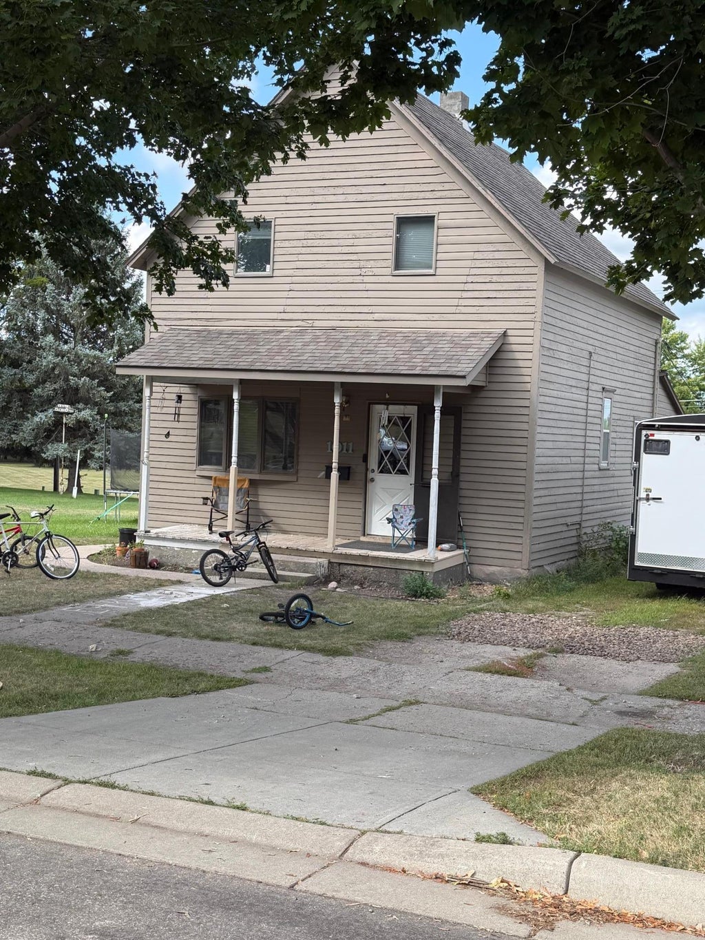 Photo of 1011 4th Avenue, Madison, MN 56256 (MLS # 7133009)