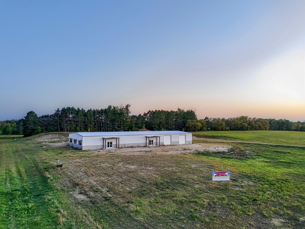 Photo of 43950 N Boedigheimer Dr DR, Perham, MN 56573 (MLS # 7068919)