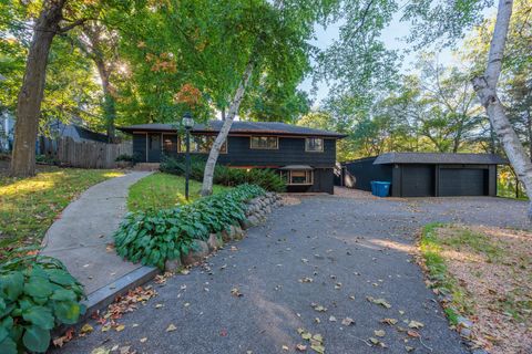 239 Byrondale Avenue Wayzata MN 55391