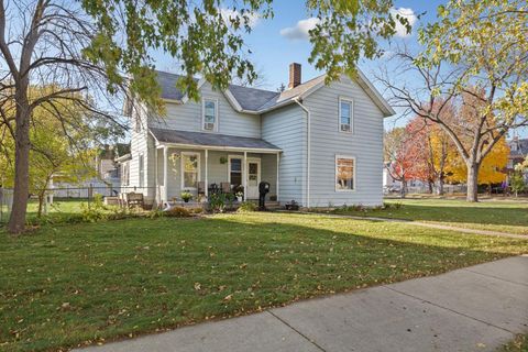 Photo of 626 4th Avenue NW, Faribault, MN 55021 (MLS # 6809926)