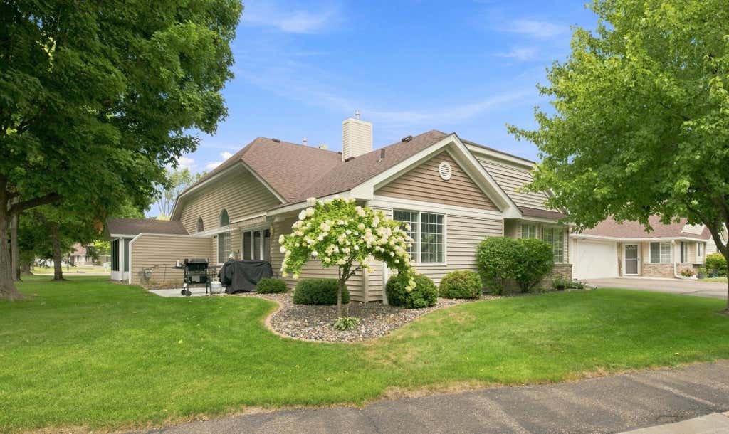 Photo of 724 85th Lane NW, Coon Rapids, MN 55433 (MLS # 7132802)