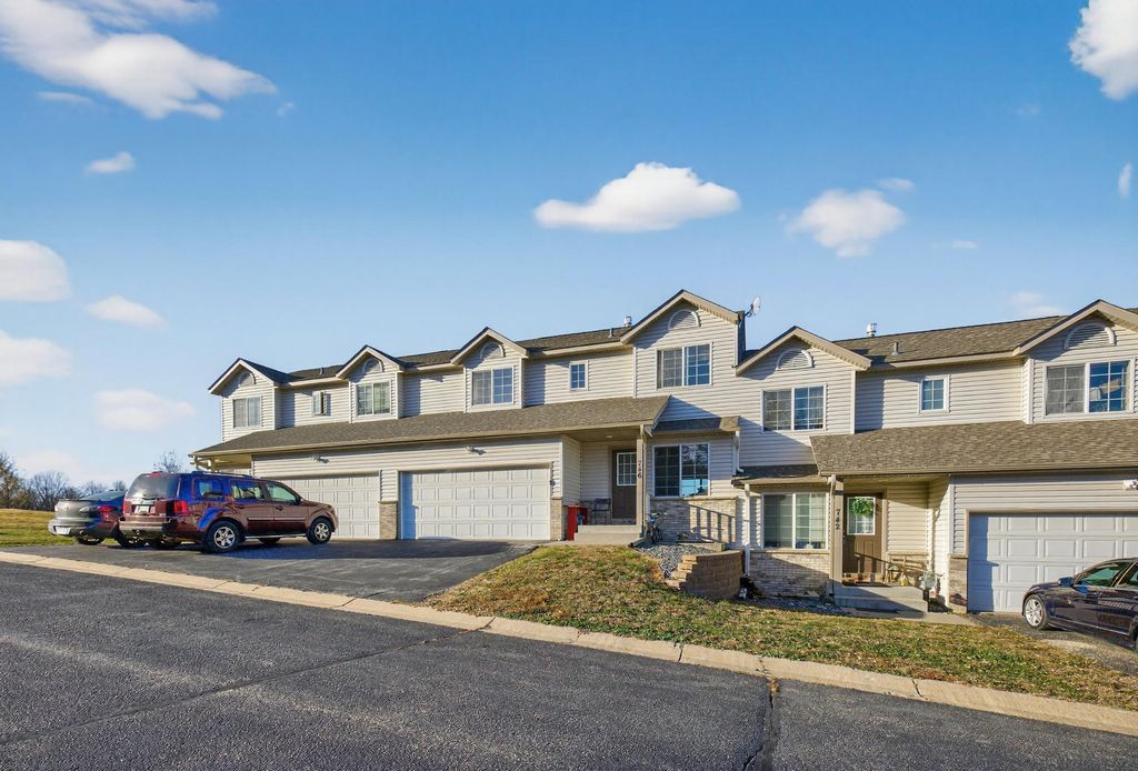 Photo of 746 Baylee Place SW, Pine Island, MN 55963 (MLS # 7073405)
