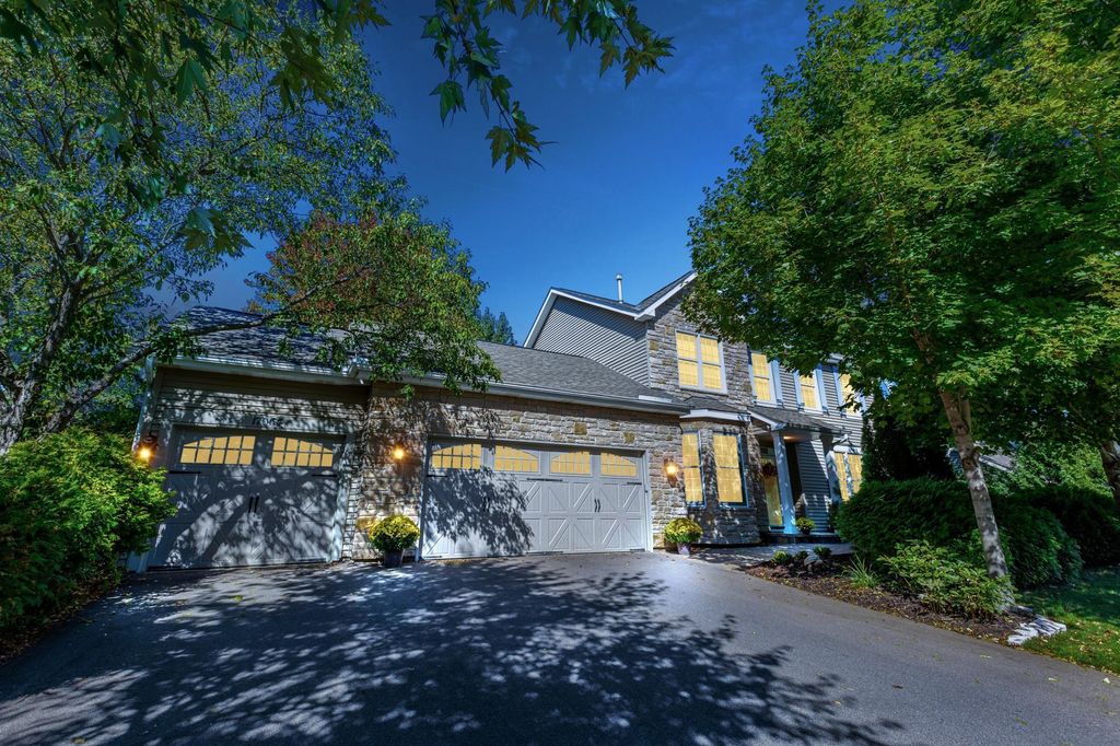 Photo of 17064 Candlewood Parkway, Eden Prairie, MN 55347 (MLS # 6822017)