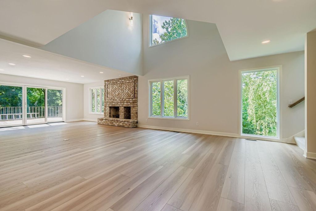 Photo of 6711 Vernon Avenue S, Edina, MN 55436 (MLS # 7043212)