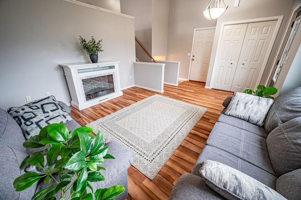 Photo of 1330 Hunter Hill Drive, Hammond, WI 54015 (MLS # 7042306)