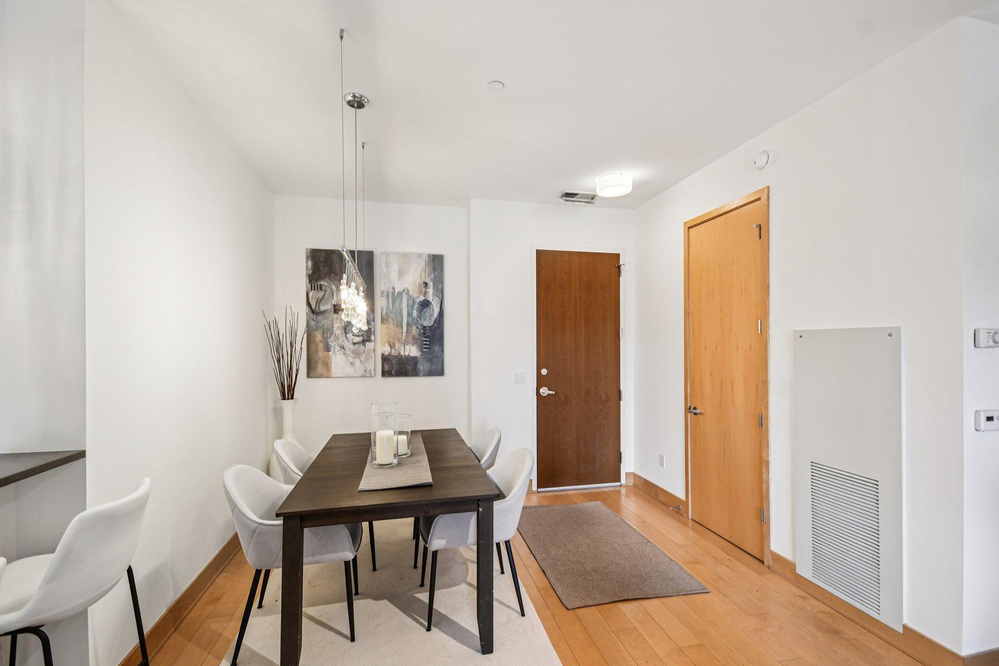 100 3rd Avenue S 406