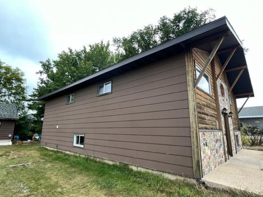 Photo of 614 Ash Avenue NE, Wadena, MN 56482 (MLS # 6799858)