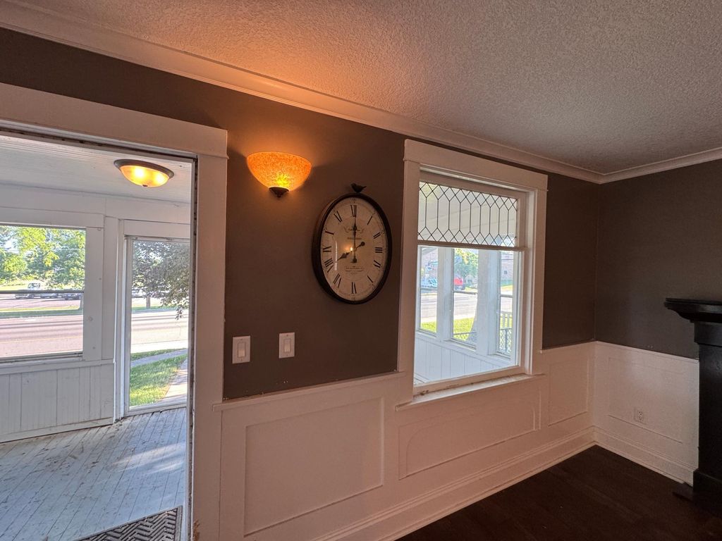 Photo of 43 Central Avenue W, Saint Michael, MN 55376 (MLS # 7100282)