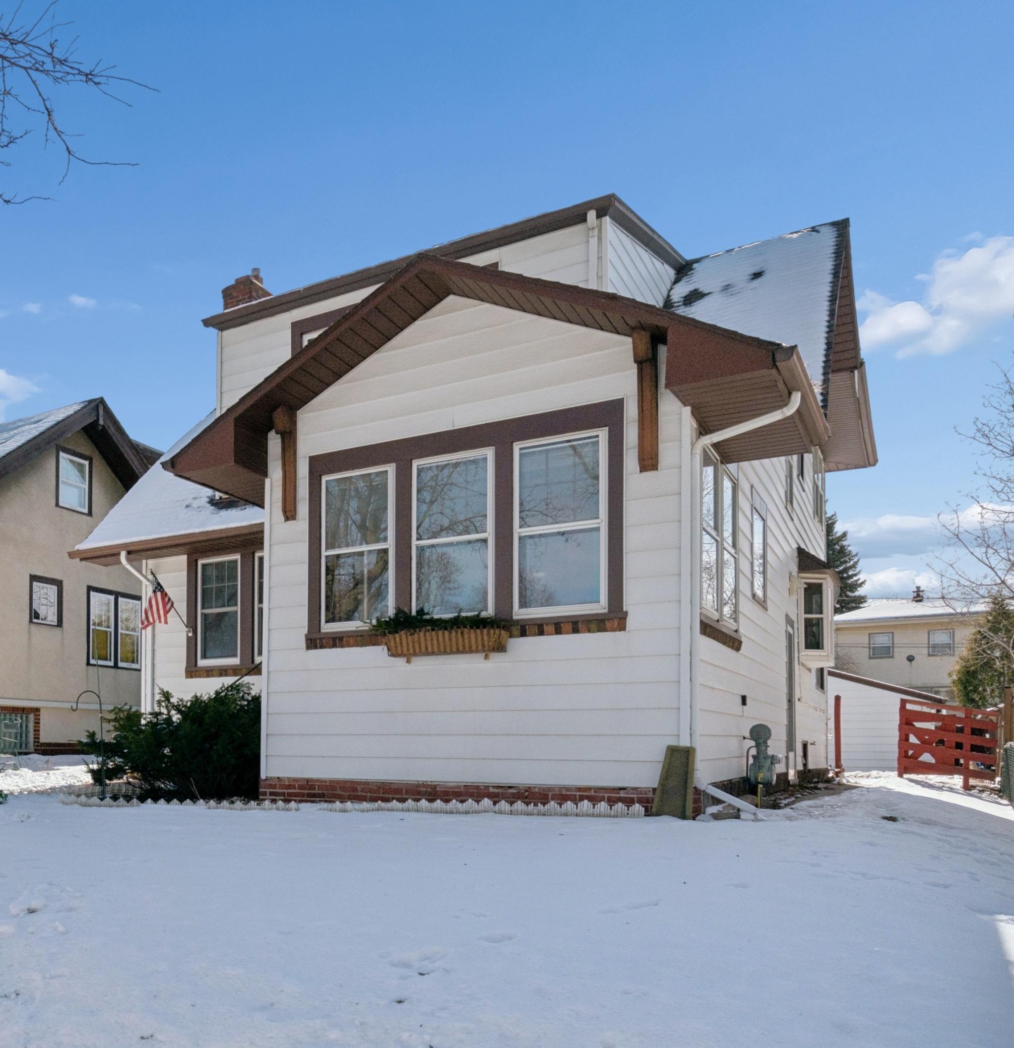 1706 Stanford Avenue