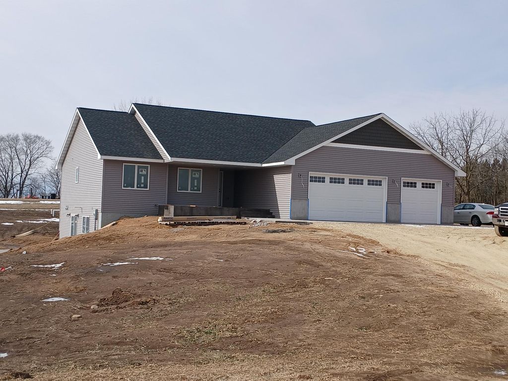 Photo of 922 County Road T, Hammond, WI 54015 (MLS # 7029316)