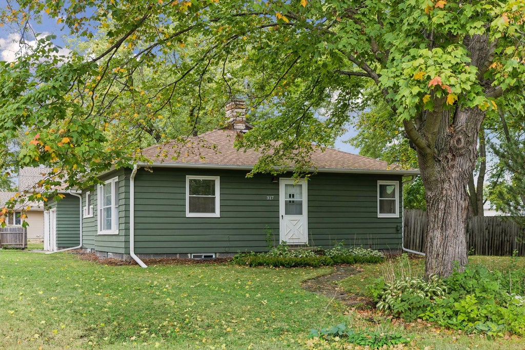 Photo of 317 Franklin Avenue SW, Watertown, MN 55388 (MLS # 7134477)