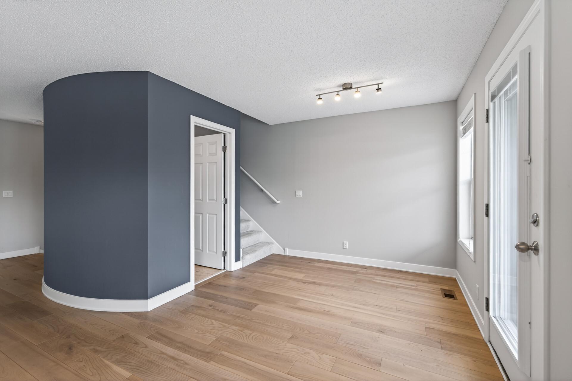 1667 Arona Street 8