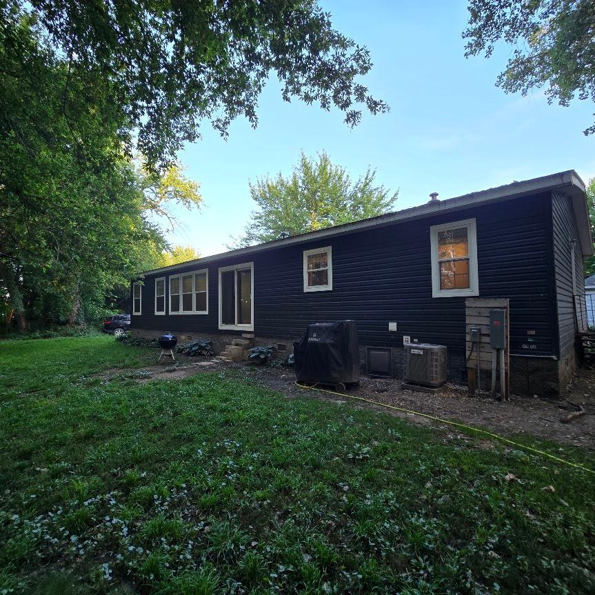 290 160th Street - Photo 3