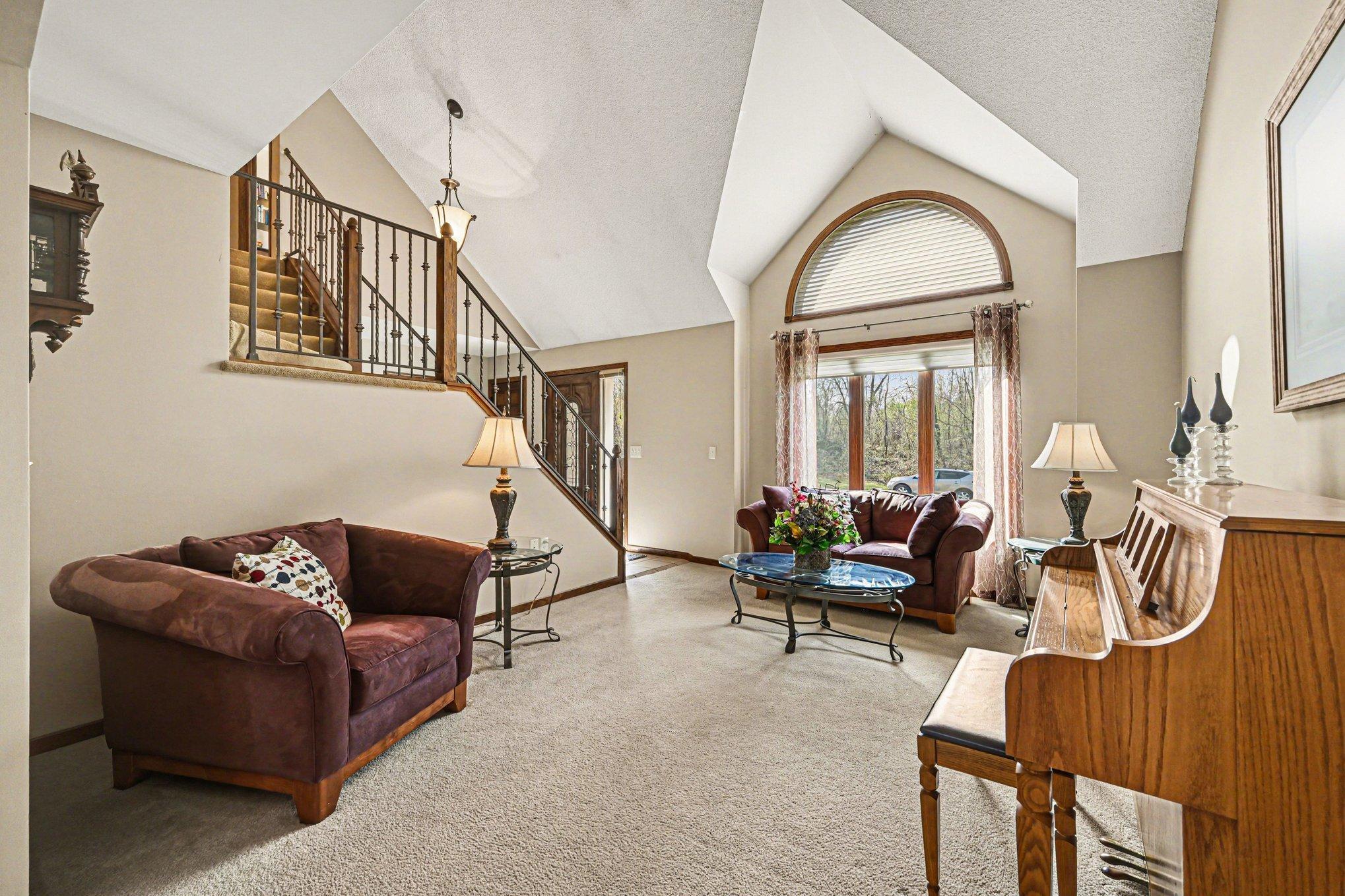 12126 Gantry Lane