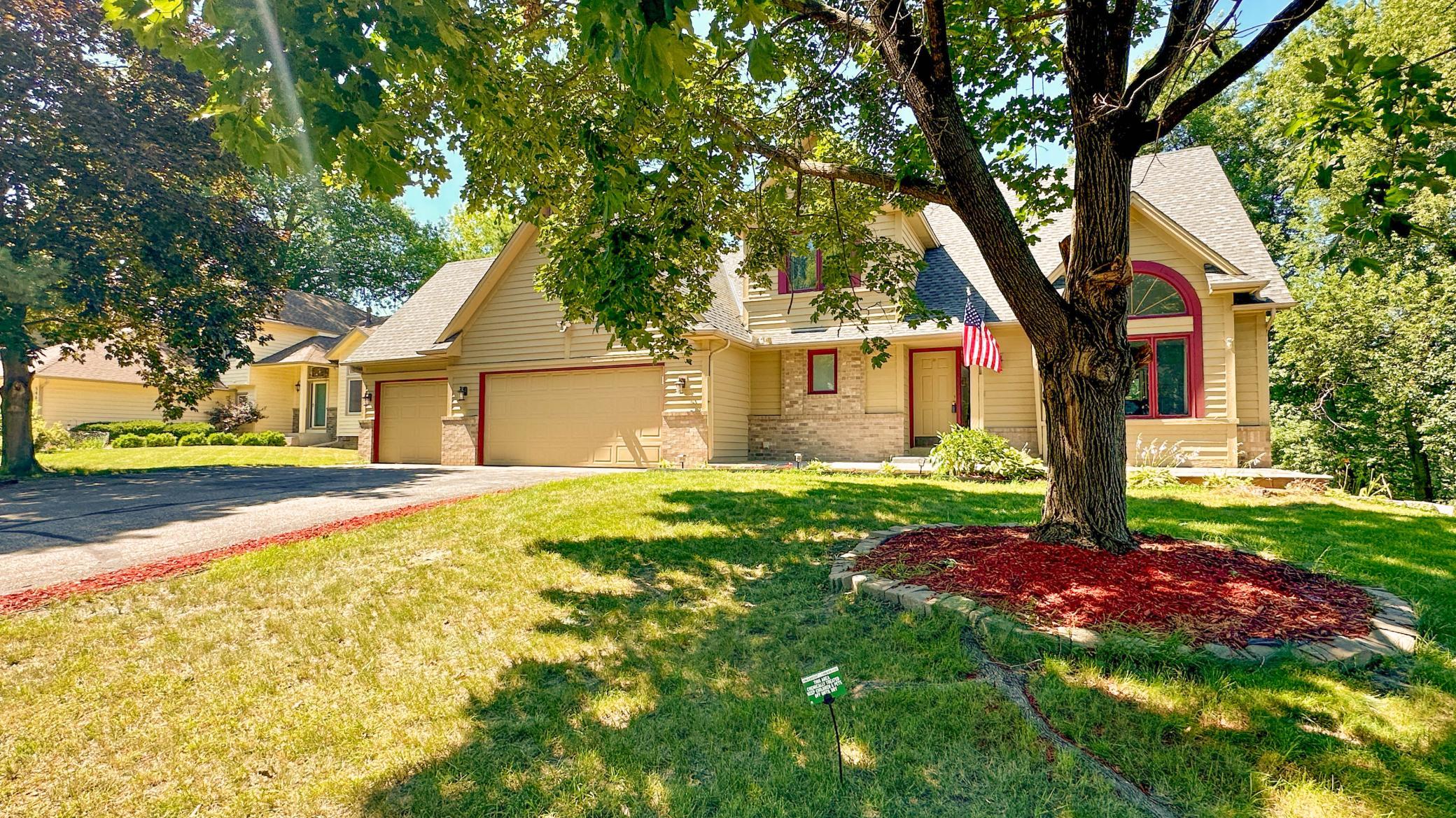 5440 Riverwood Lane