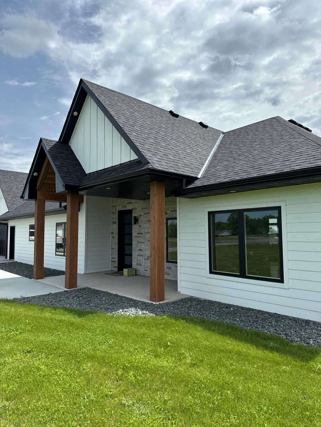 Photo of 6055 Scenic View Court, Kimball, MN 55353 (MLS # 7008767)