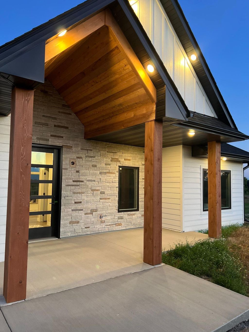 Photo of 6055 Scenic View Court, Kimball, MN 55353 (MLS # 7008767)