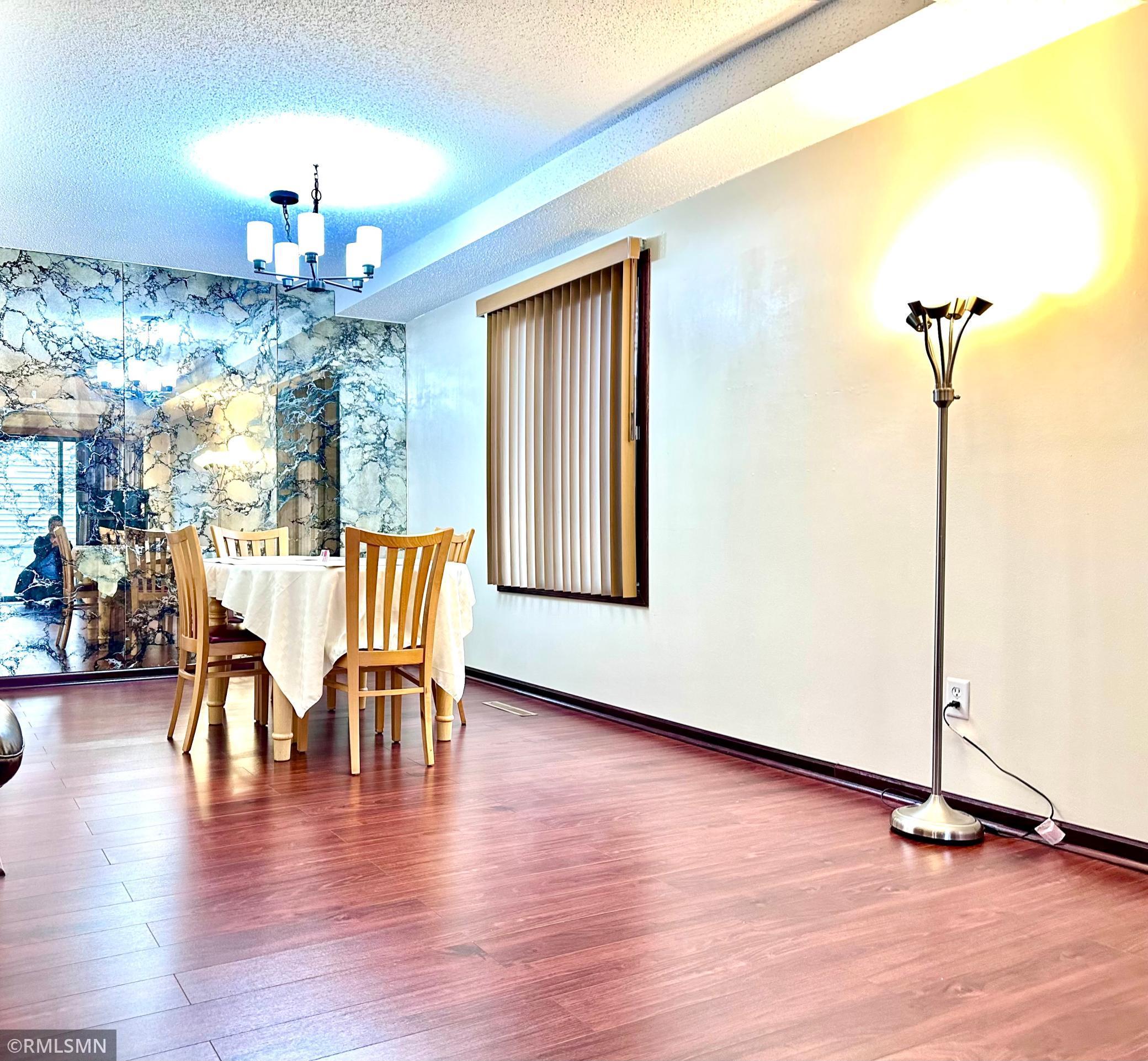 1228 Wagon Wheel Road