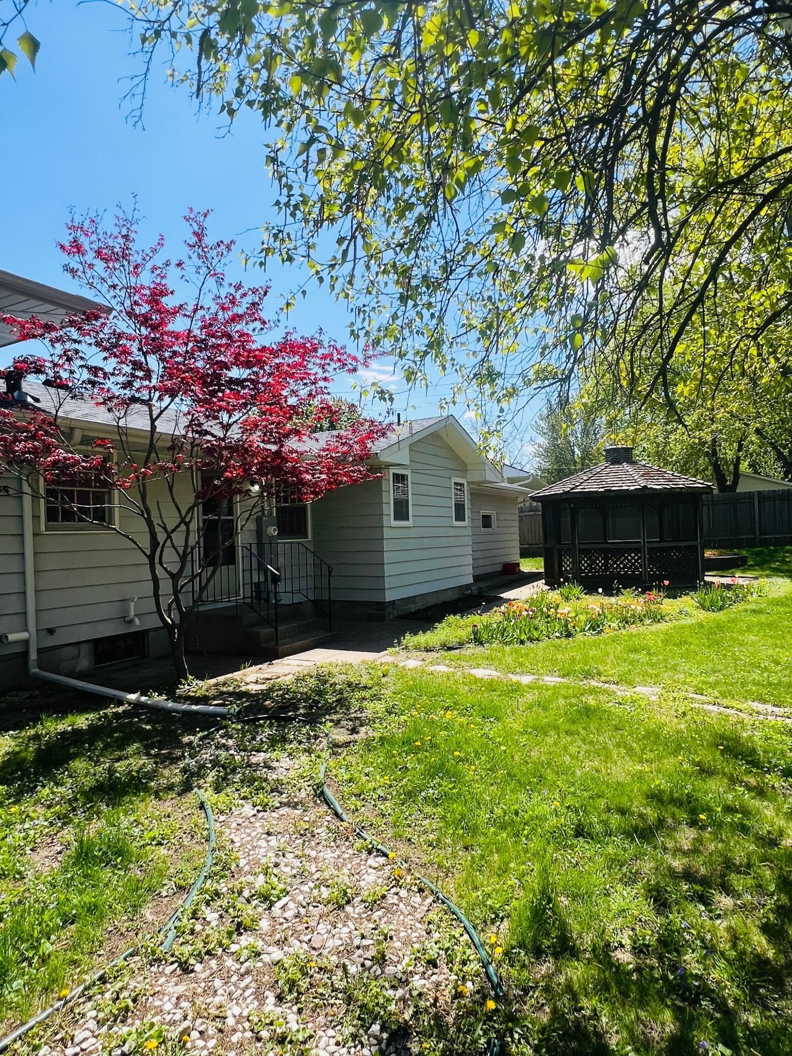 7447 Cloman Way