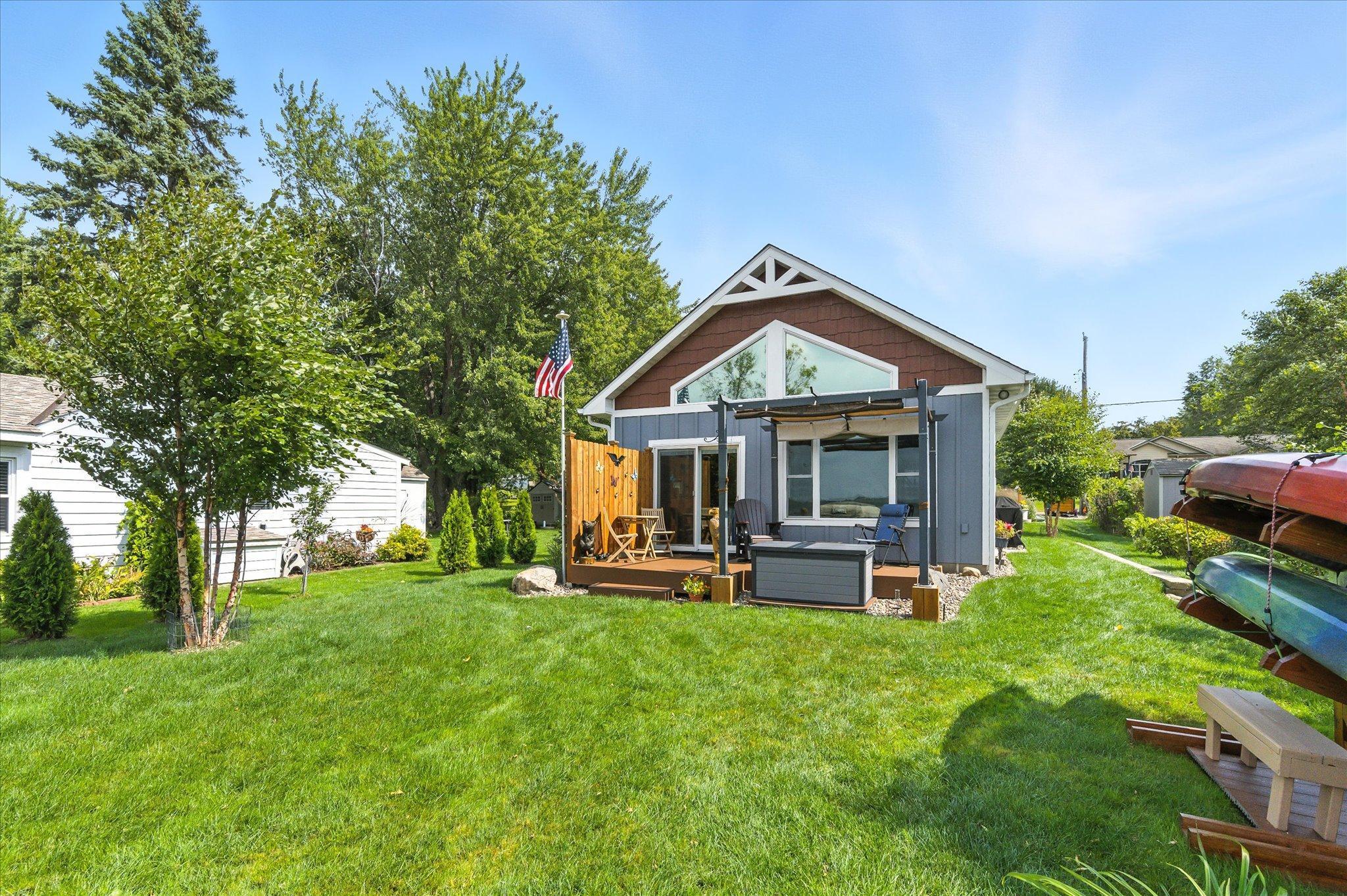 7177 Newcomb Avenue NW