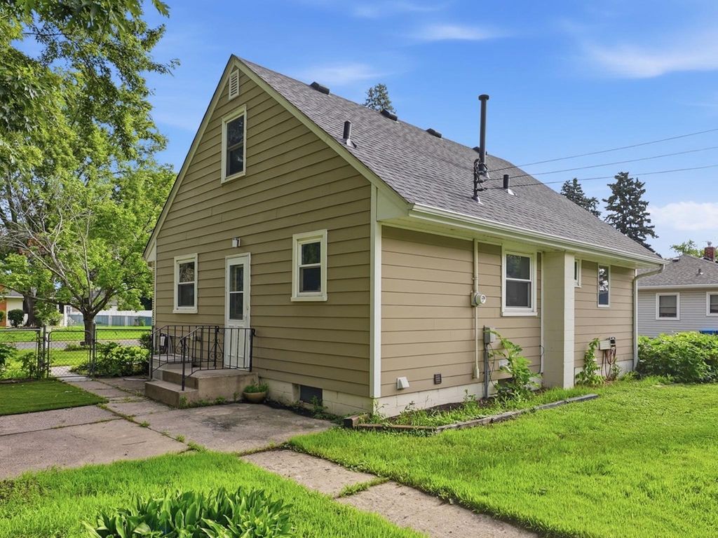 Photo of 8933 Wally Drive, Golden Valley, MN 55427 (MLS # 7109098)