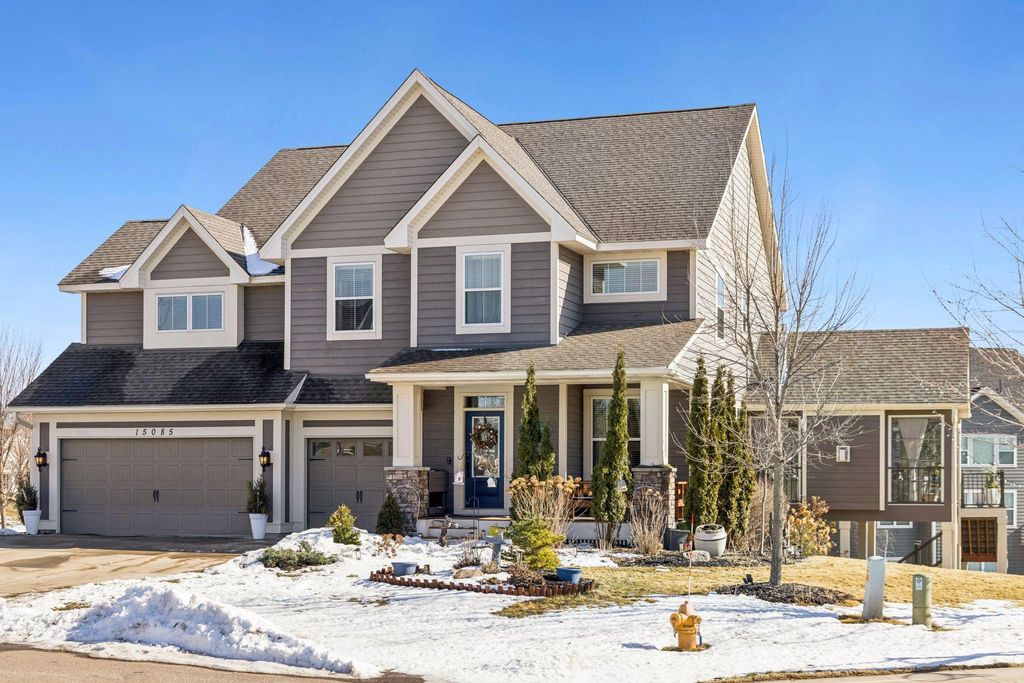 Photo of 15085 54th Avenue N, Plymouth, MN 55446 (MLS # 7017969)