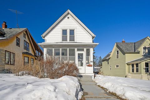 1009 Magnolia Avenue E Saint Paul MN 55106