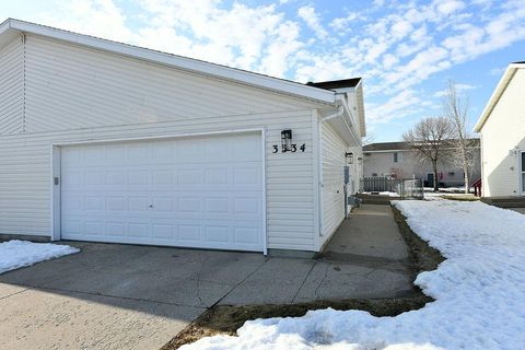 Photo of 3334 30th Avenue S, Fargo, ND 58103 (MLS # 7051100)
