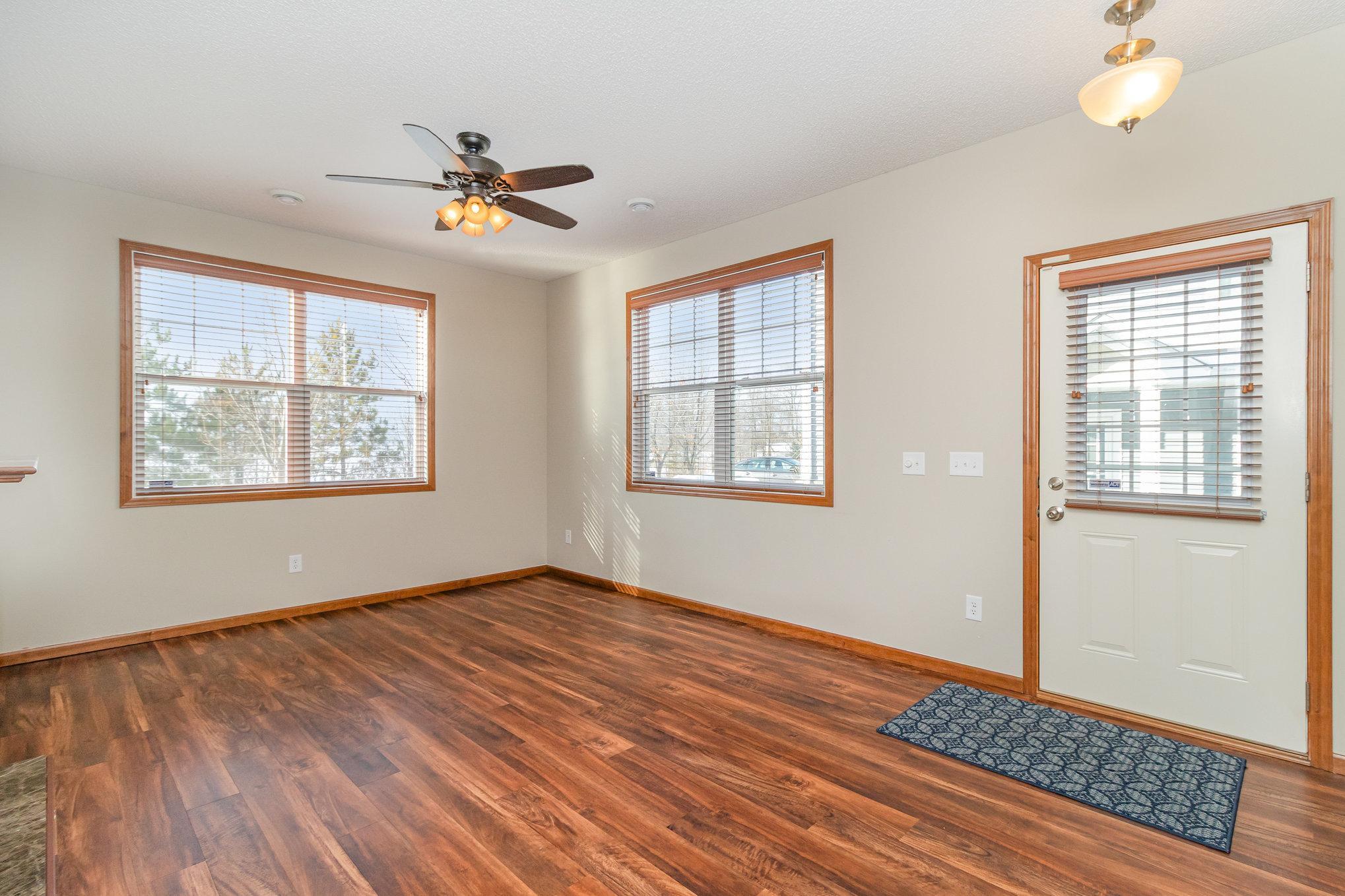 15614 Emerald Drive N 9