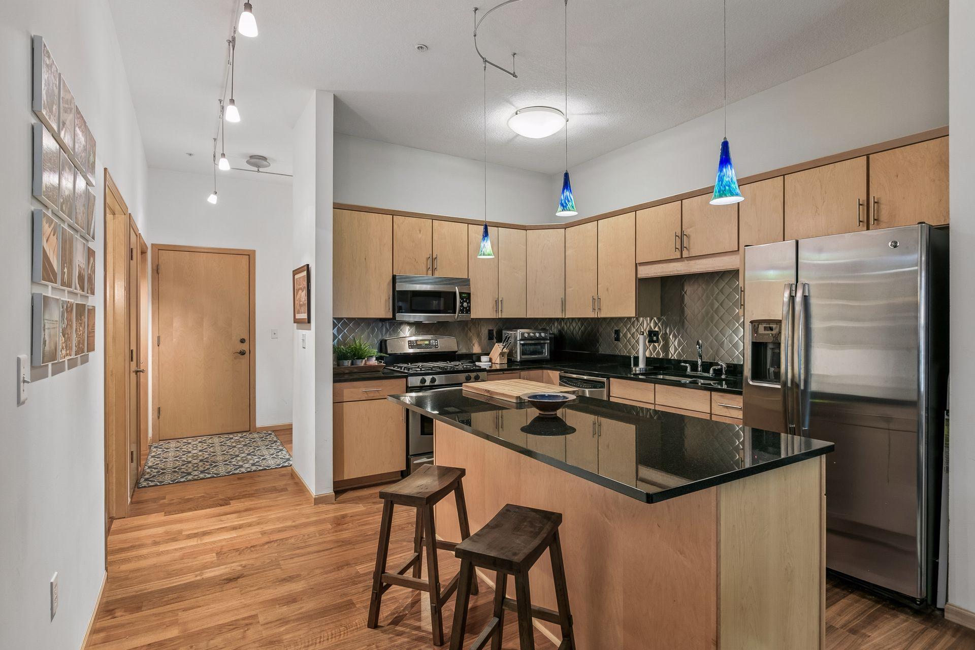 270 4th Street E 207