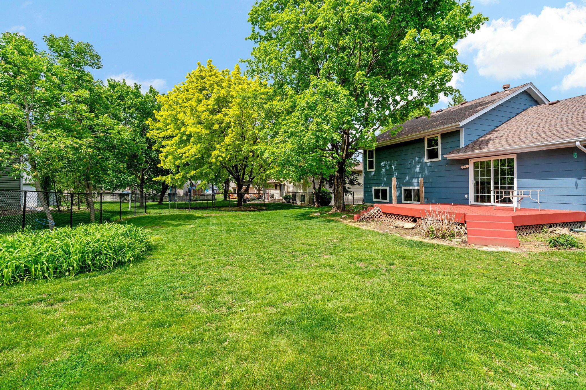 979 Pointe Way