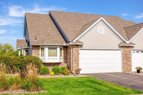 1091 Westcliff Curve Shoreview MN 55126