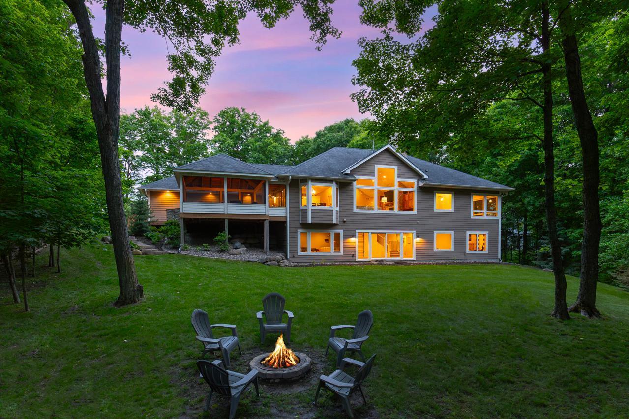 8580 Maple View Drive