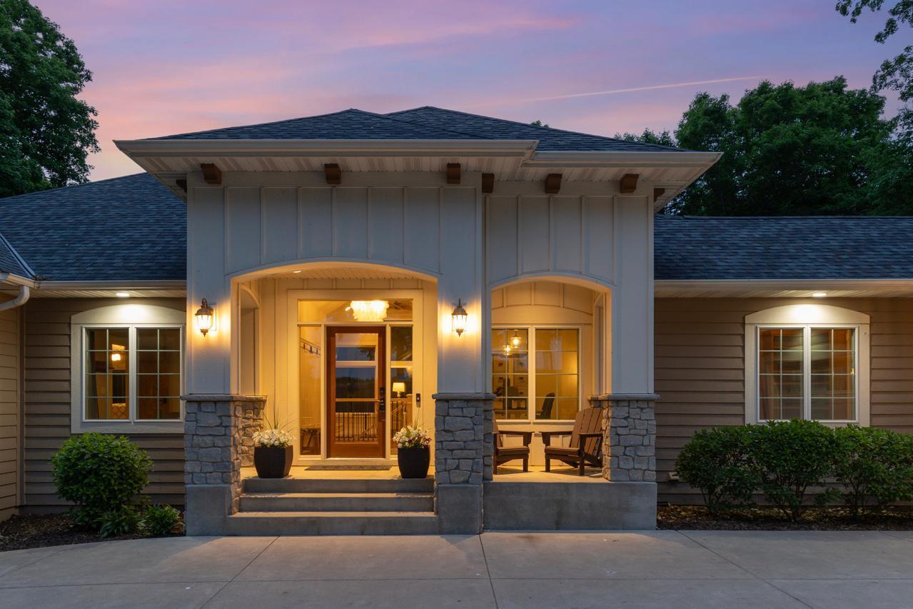 8580 Maple View Drive