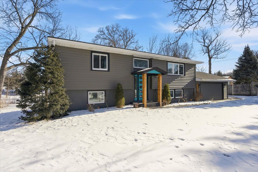 Photo of 17125 Maple Lane SE, Prior Lake, MN 55372 (MLS # 7013151)