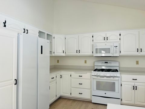 2571 Nemitz Avenue E Maplewood MN 55119