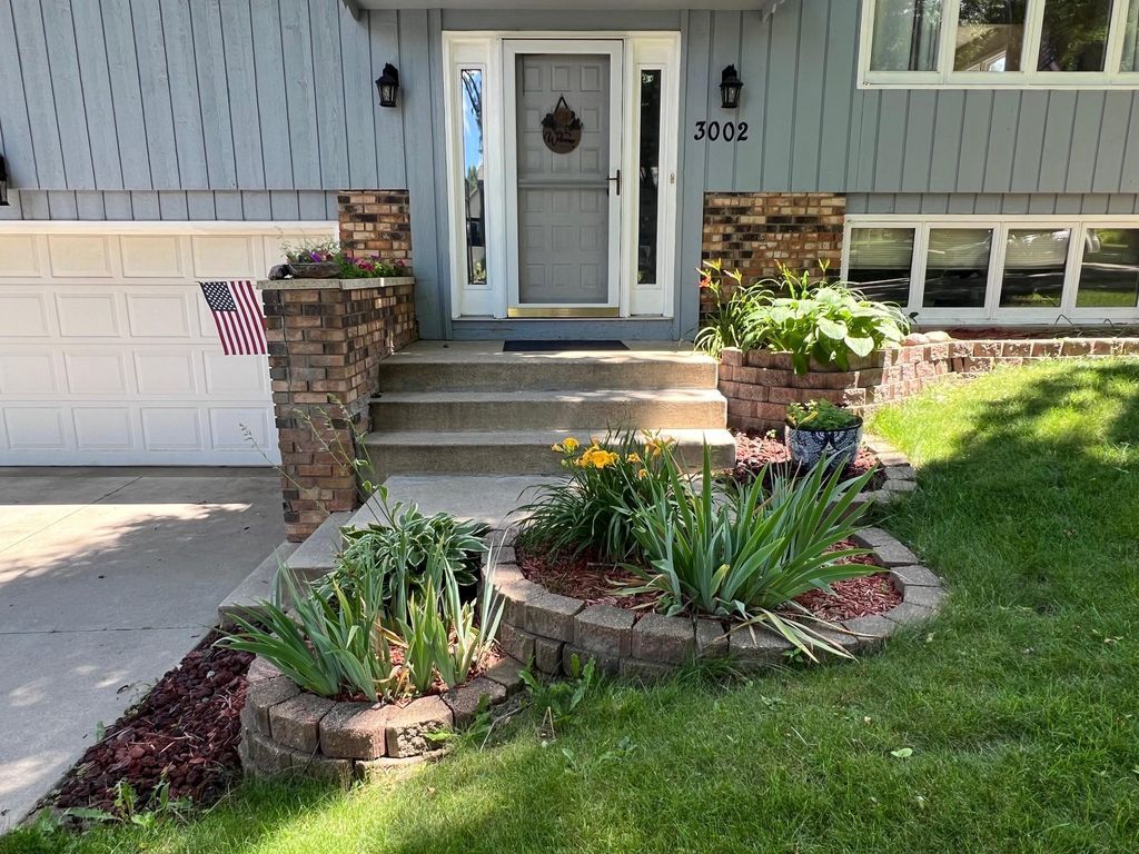 Photo of 3002 7th Avenue NW, Rochester, MN 55901 (MLS # 6756820)